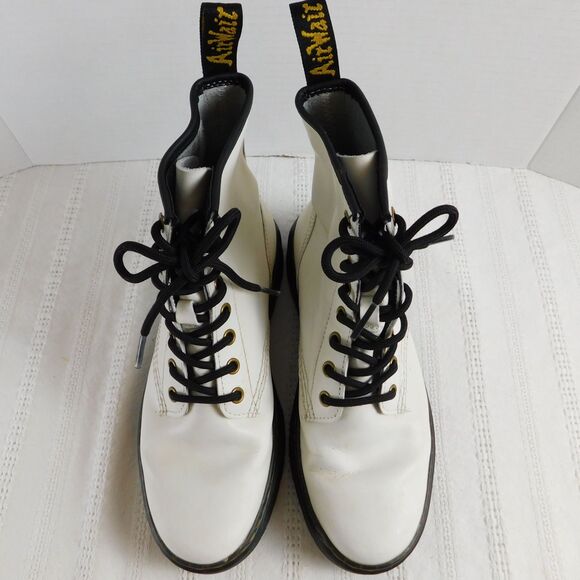 Dr. Martens Women's Zavala US7 White Leather Lace Up Ankle Combat Boots AW004 - Picture 3 of 15